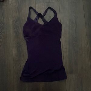 LULULEMON TOP! Size 4. No stains and only worn once but it was too big!